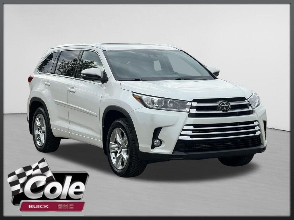 2018 TOYOTA Highlander