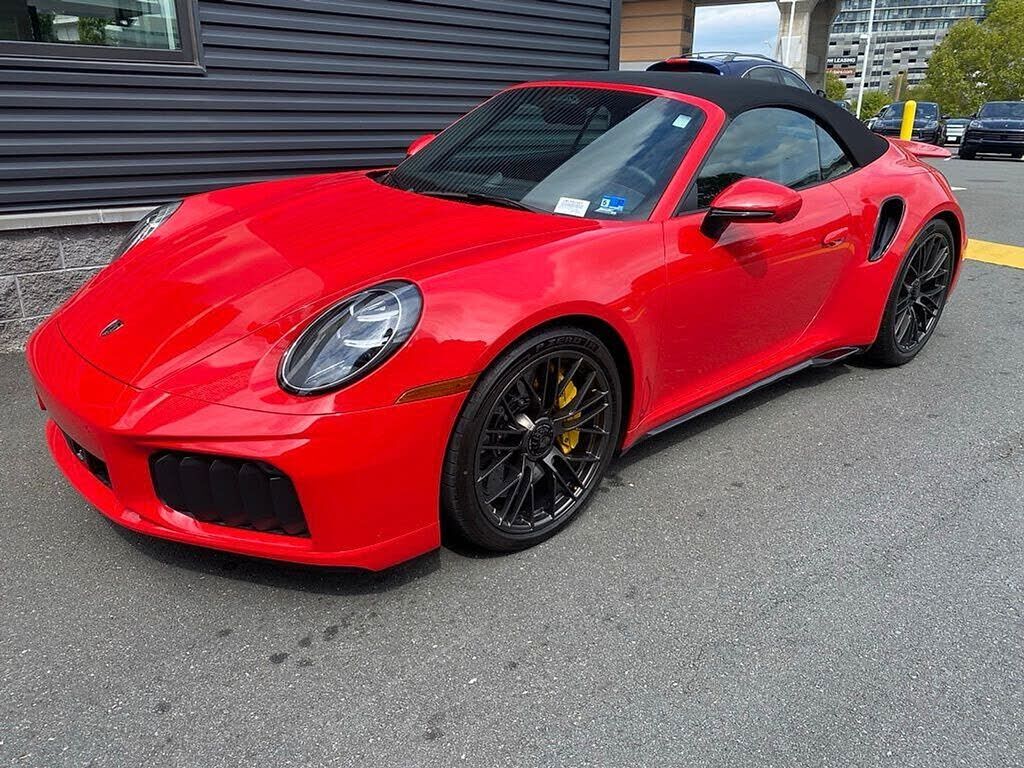 2026 PORSCHE 911