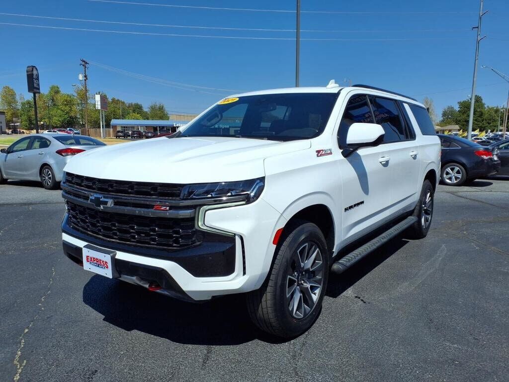 2021 CHEVROLET Suburban