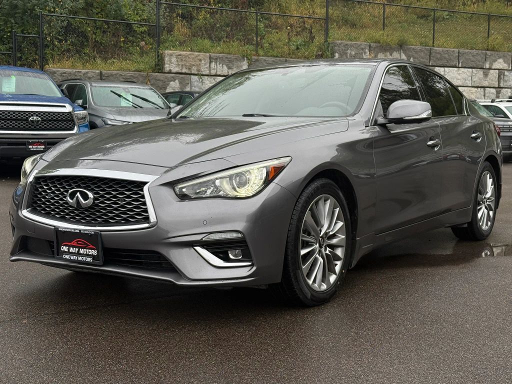 2023 INFINITI Q50