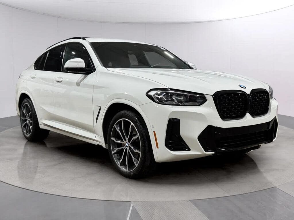 2022 BMW X4
