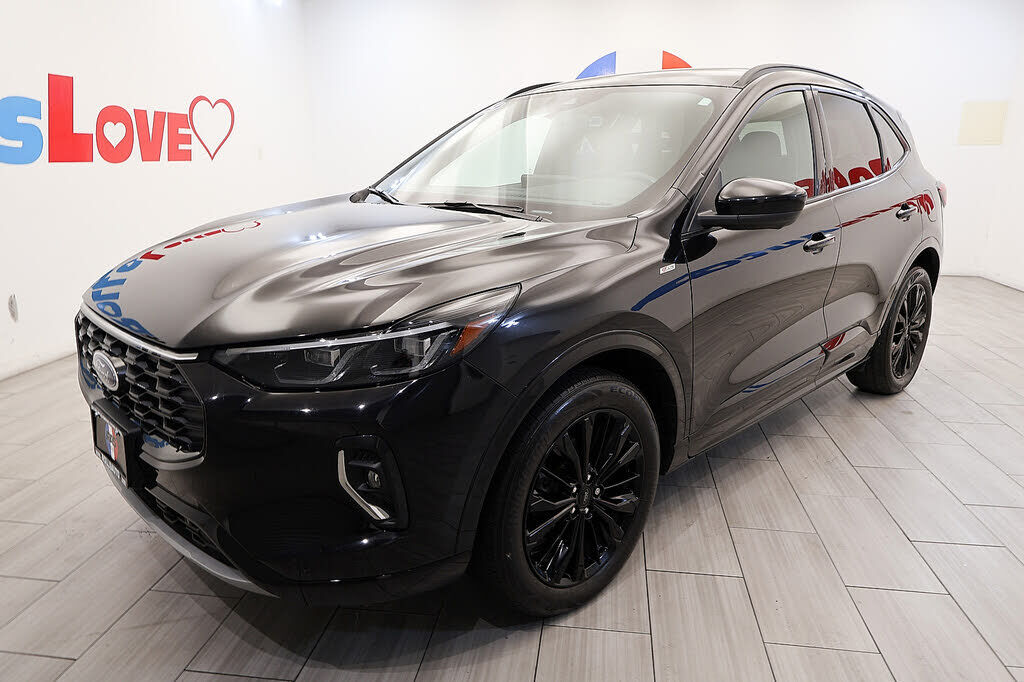 2023 FORD Escape