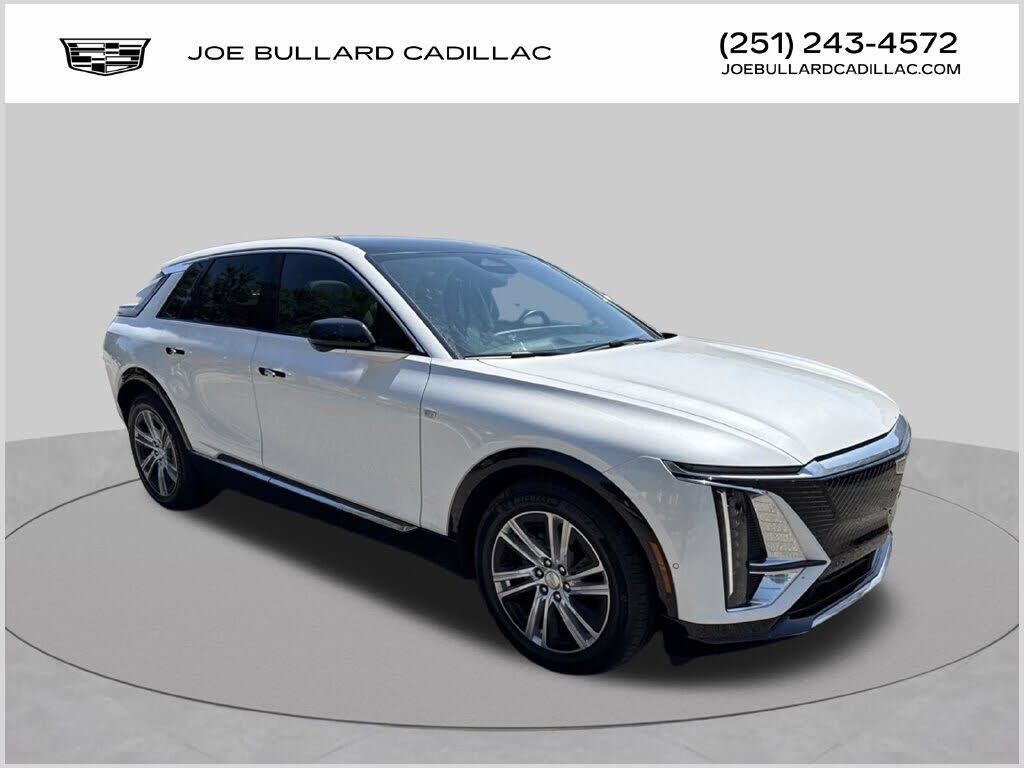 2024 CADILLAC Lyriq