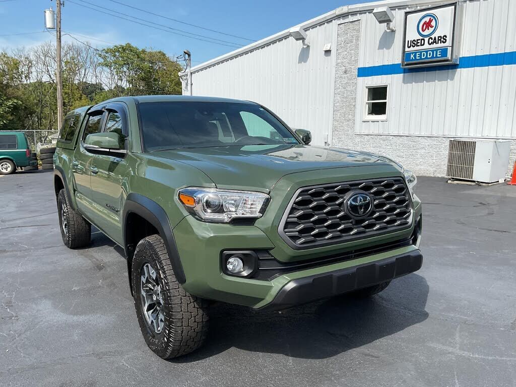 2021 TOYOTA Tacoma