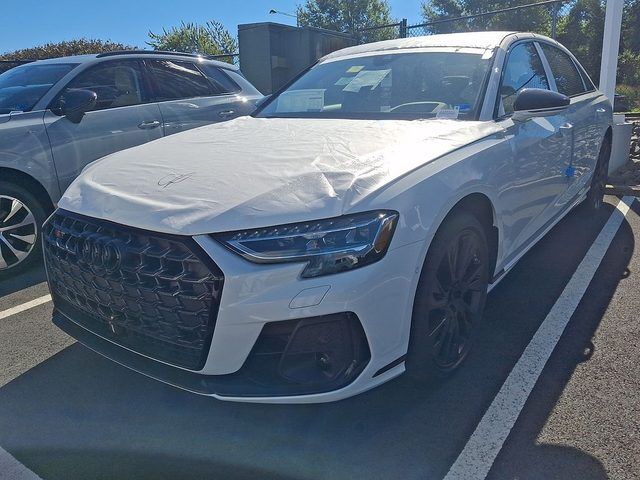 2027 AUDI S8