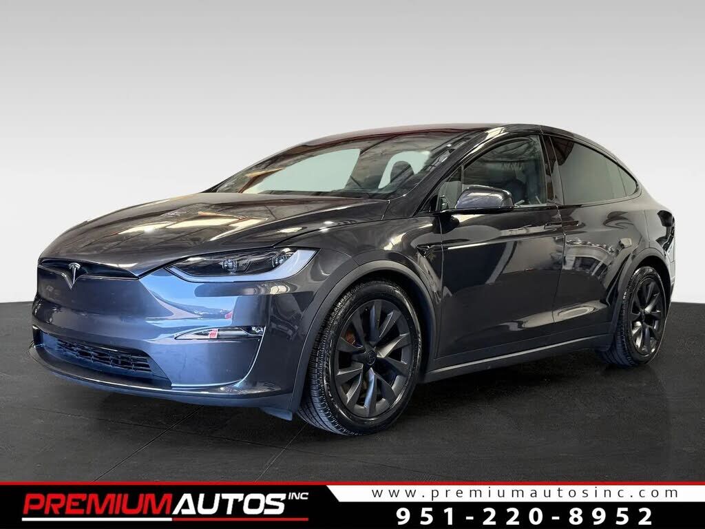 2024 TESLA Model X
