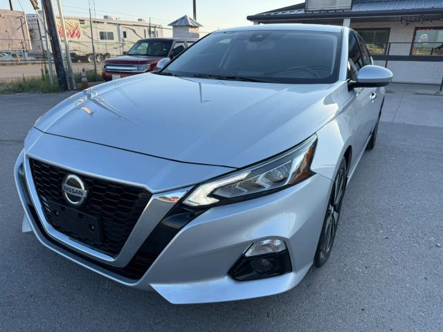 2020 NISSAN Altima