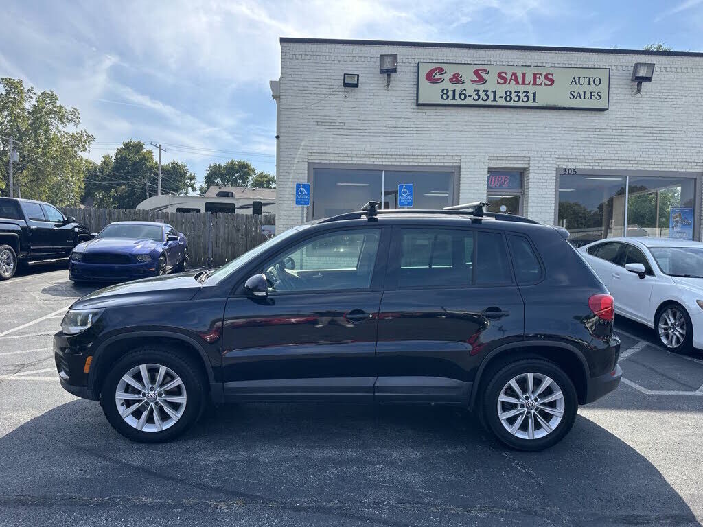 2015 VOLKSWAGEN Tiguan