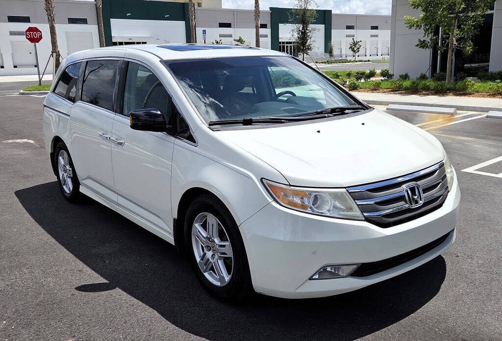 2012 HONDA Odyssey