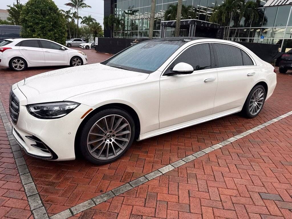 2023 Mercedes-Benz S-Class