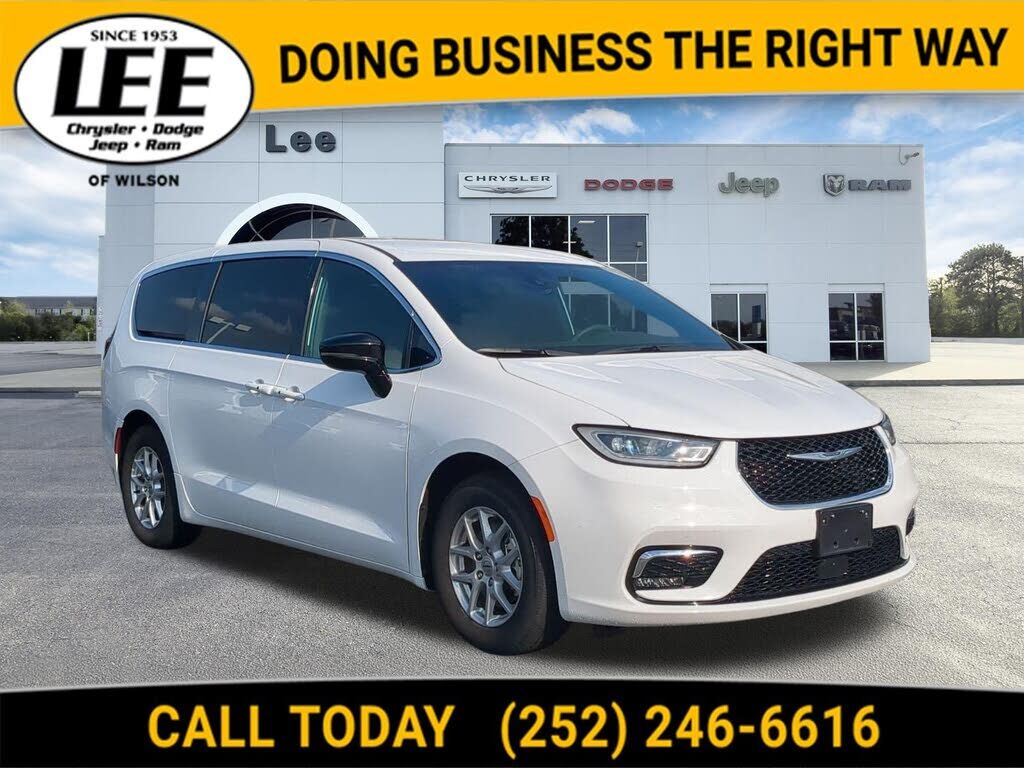 2025 CHRYSLER Pacifica