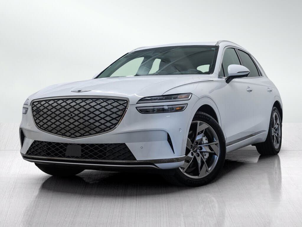 2025 GENESIS GV70