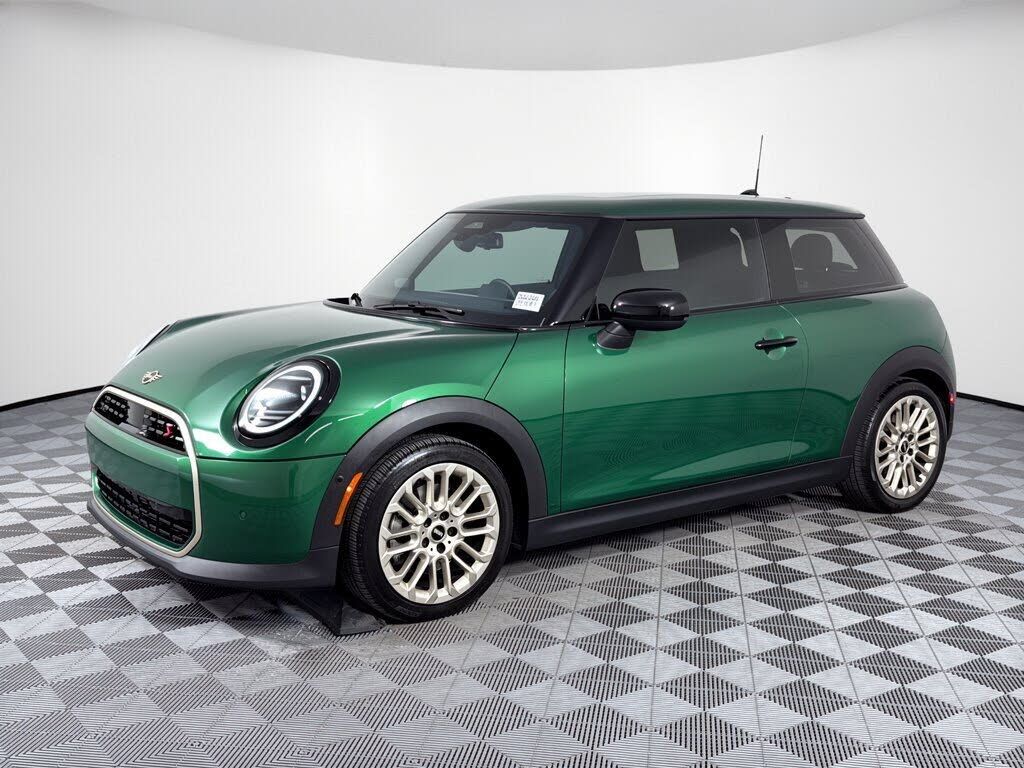 2025 MINI Hardtop