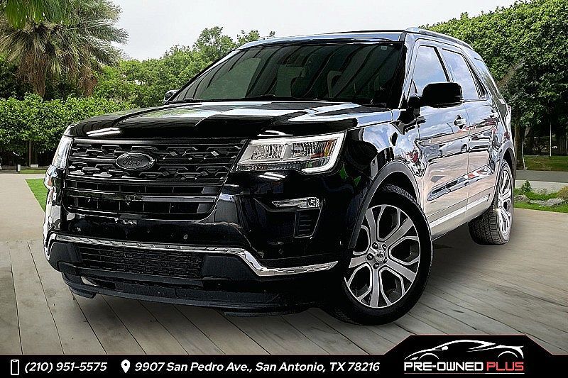 2018 FORD Explorer