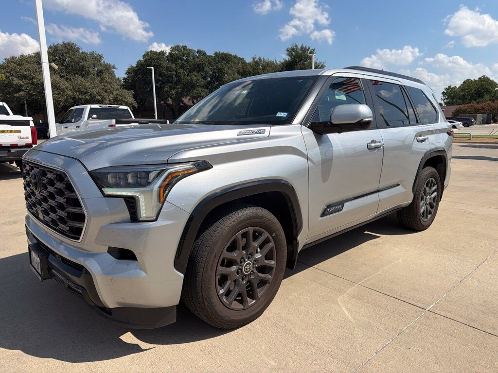 2024 TOYOTA Sequoia