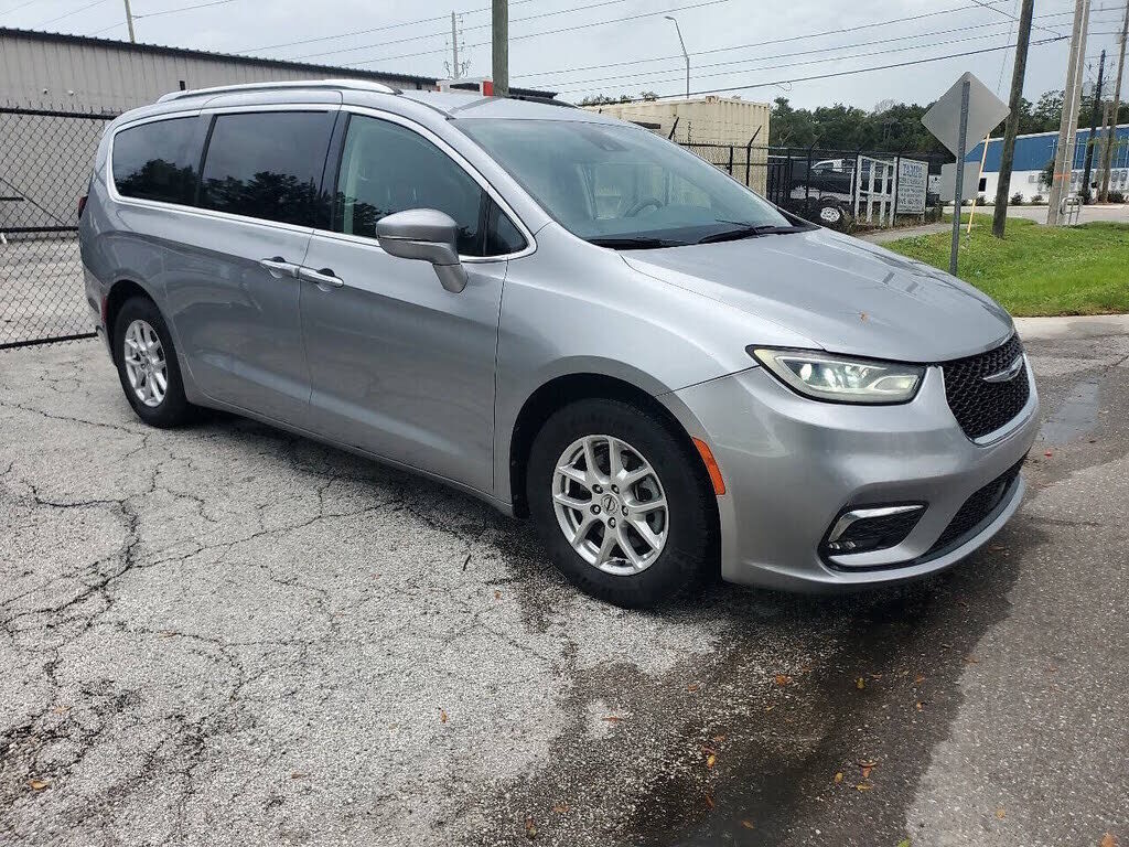 2021 CHRYSLER Pacifica
