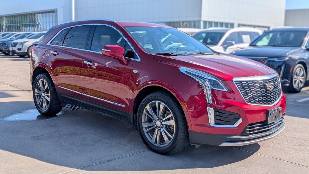 2021 CADILLAC XT5