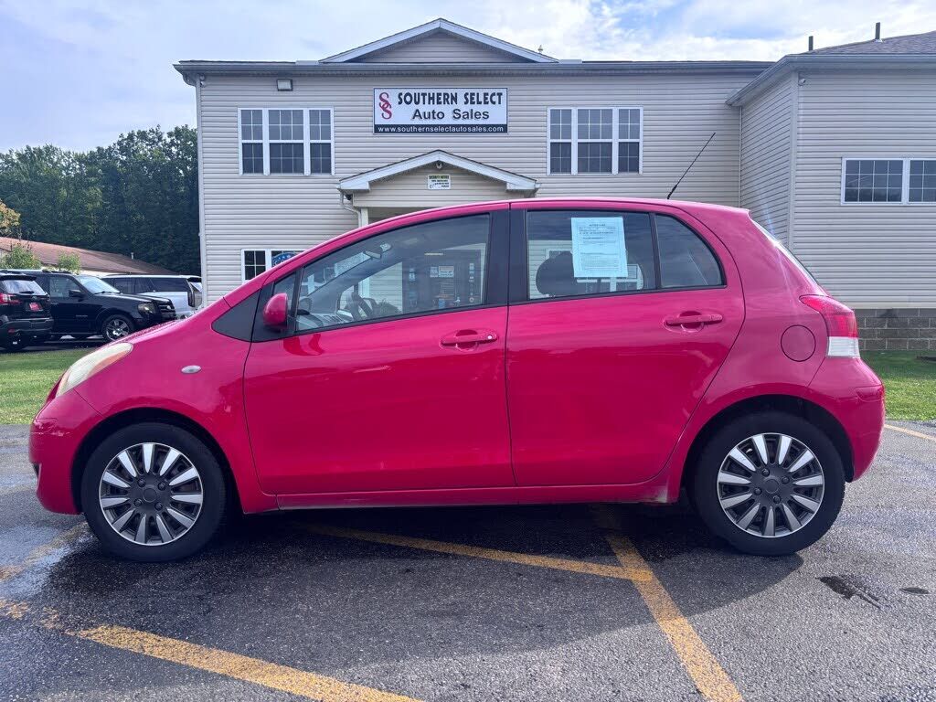 2009 TOYOTA Yaris