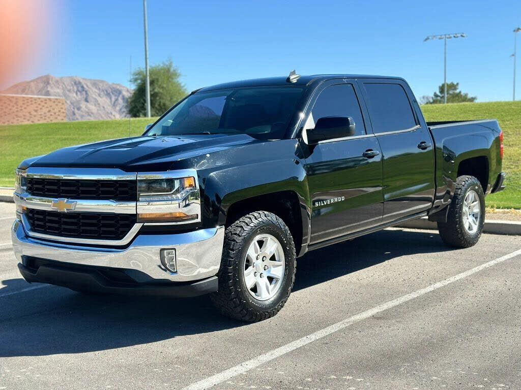 2017 CHEVROLET Silverado