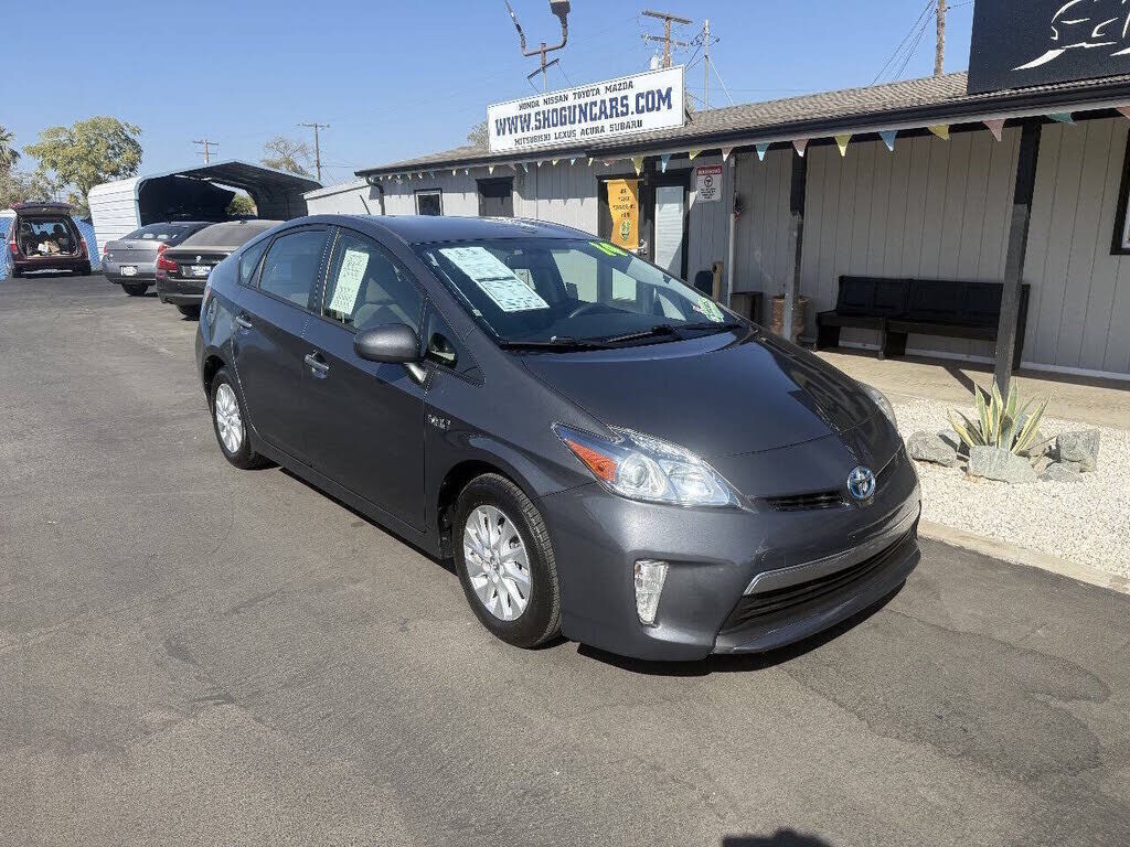 2014 TOYOTA Prius