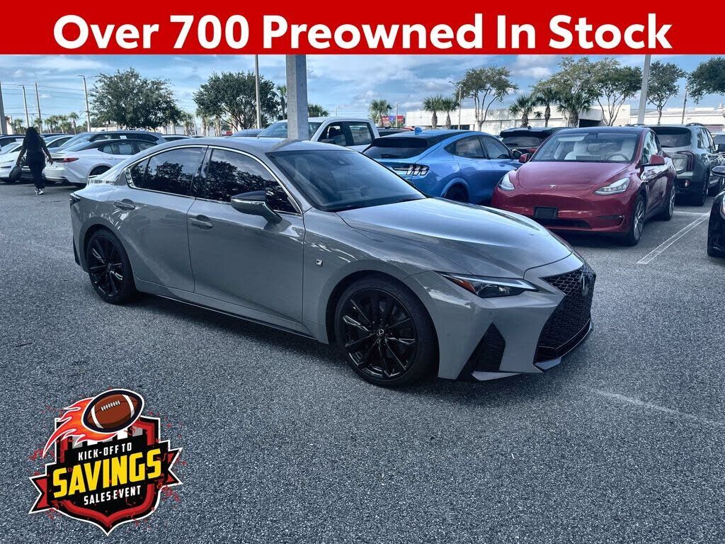2024 LEXUS IS