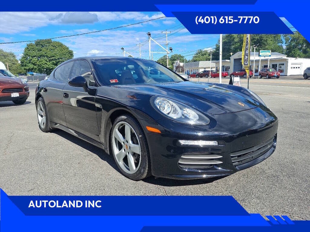 2015 PORSCHE Panamera