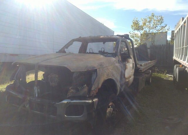 2011 FORD F-550