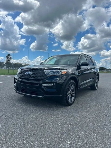 2021 FORD Explorer