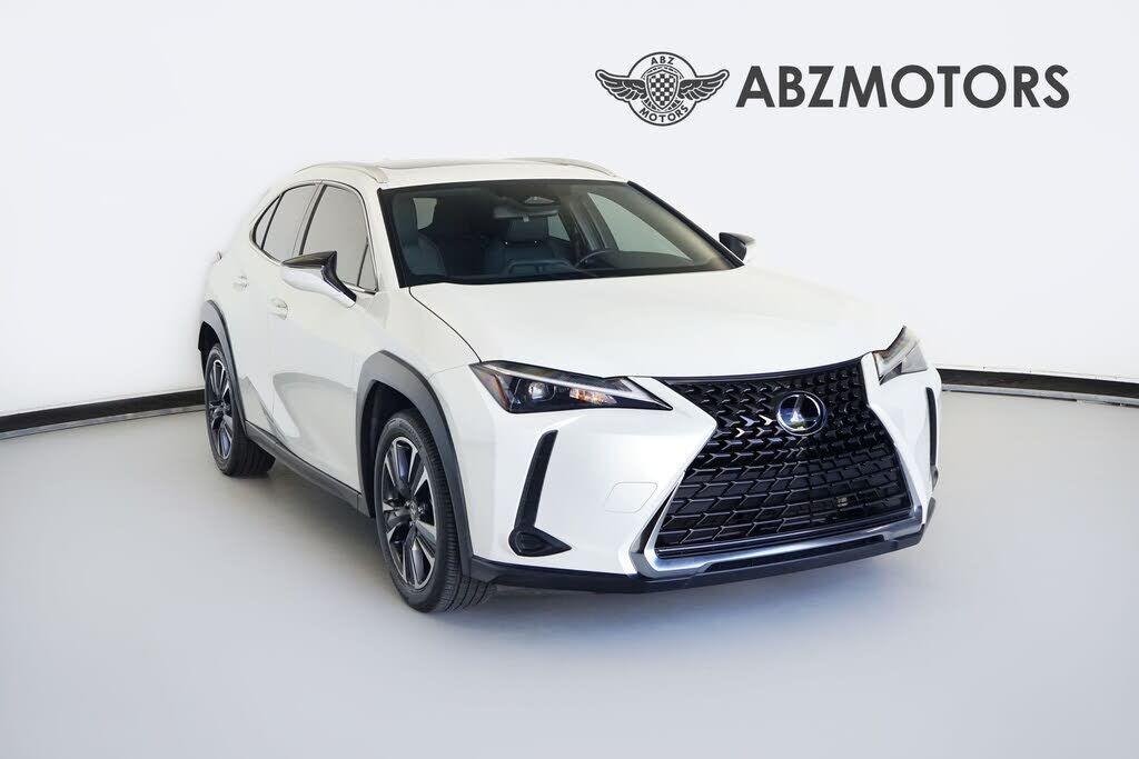 2025 LEXUS UX