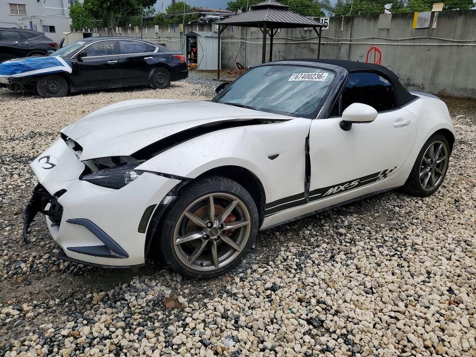 2023 MAZDA MX-5