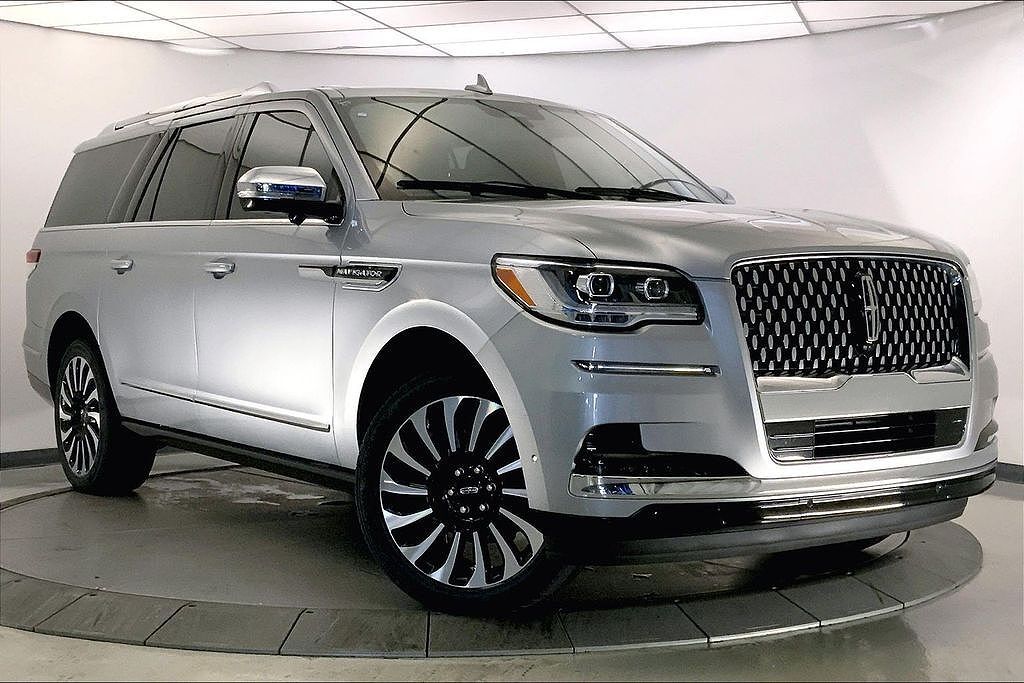 2023 LINCOLN Navigator L