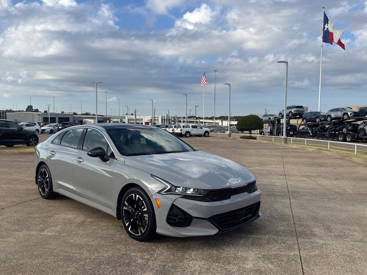 2023 KIA K5