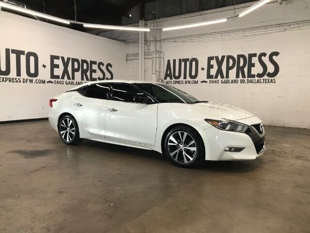 2016 NISSAN Maxima