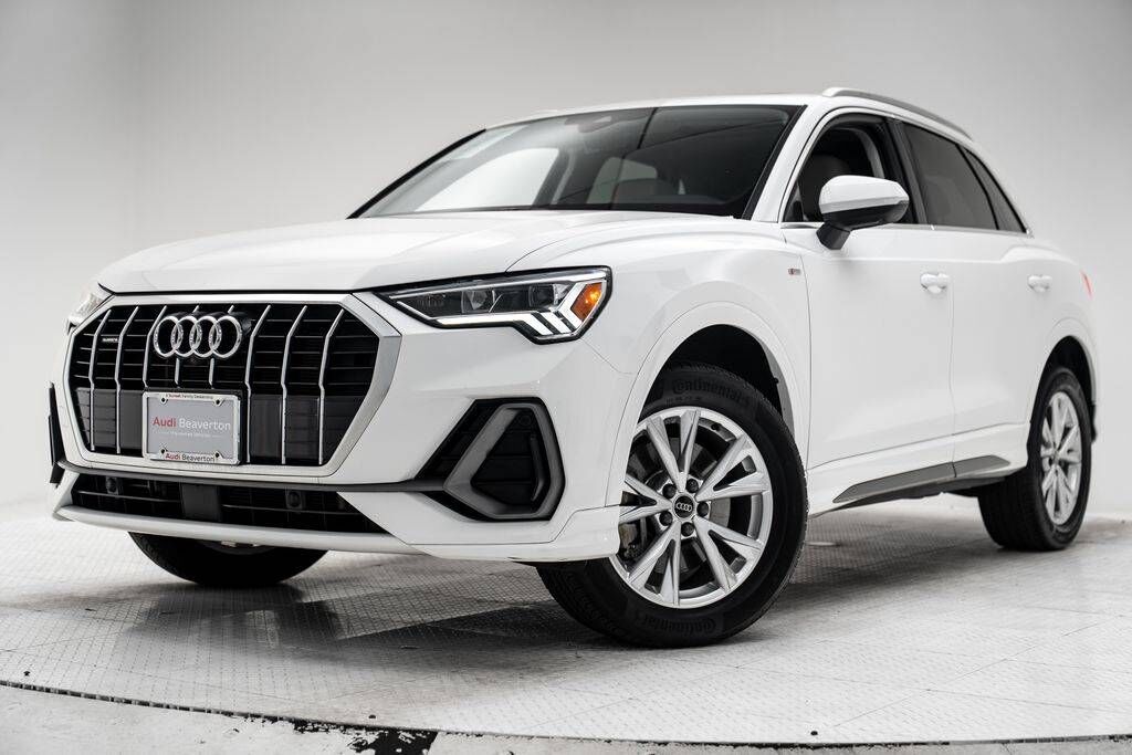 2023 AUDI Q3