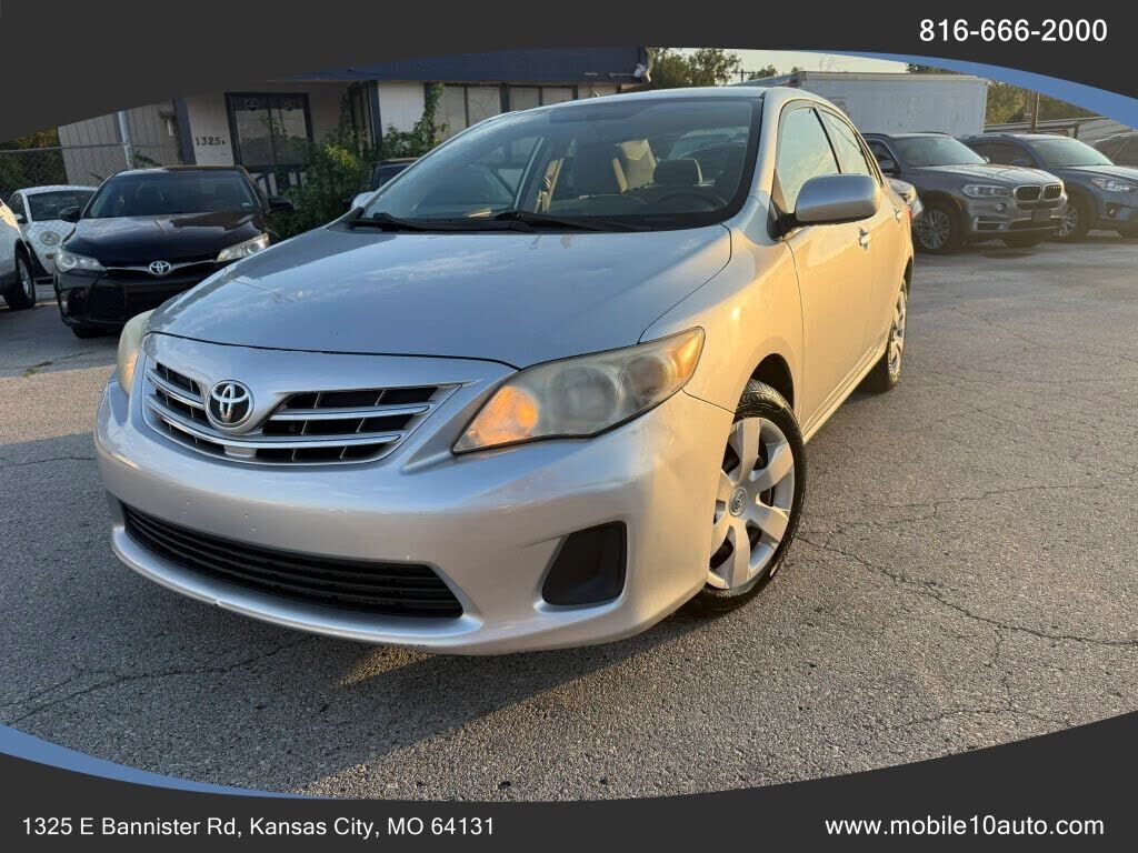 2013 TOYOTA Corolla