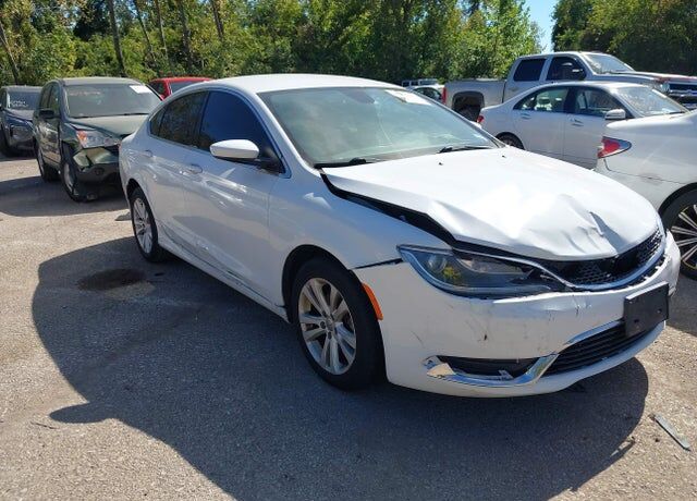 2016 CHRYSLER 200