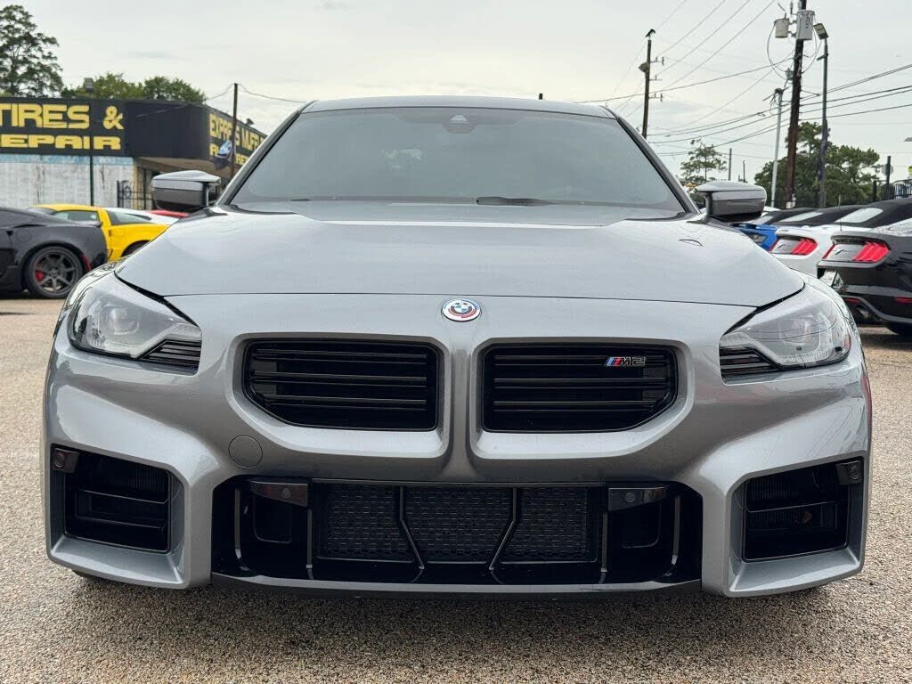 2025 BMW M2