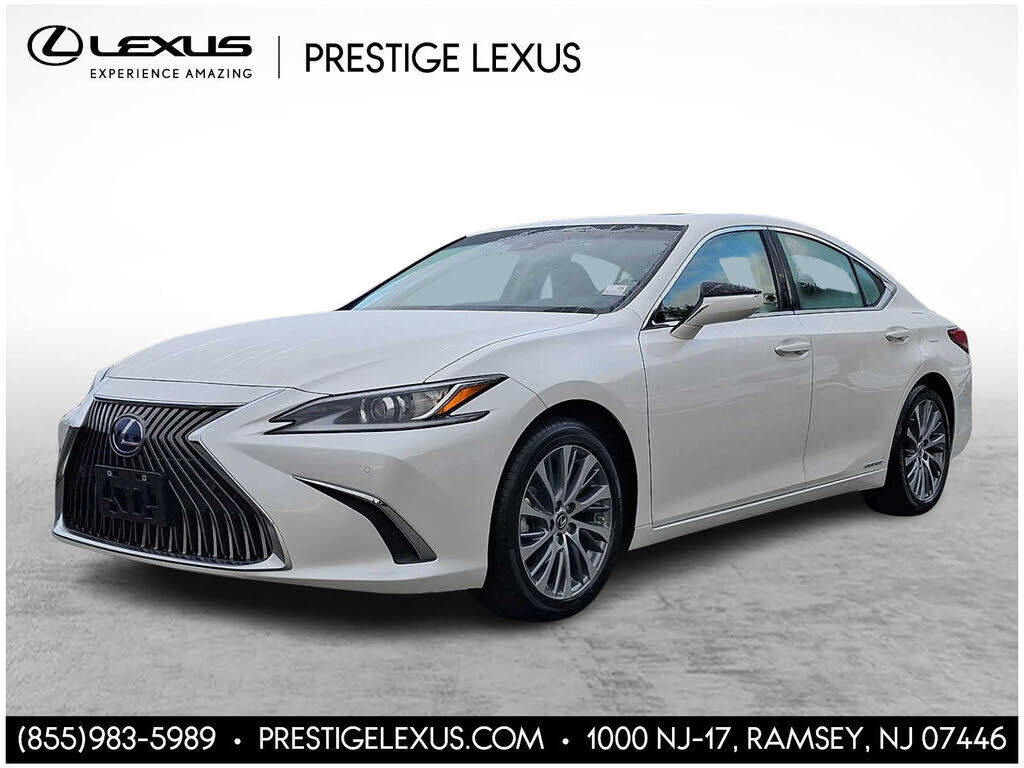 2021 LEXUS ES