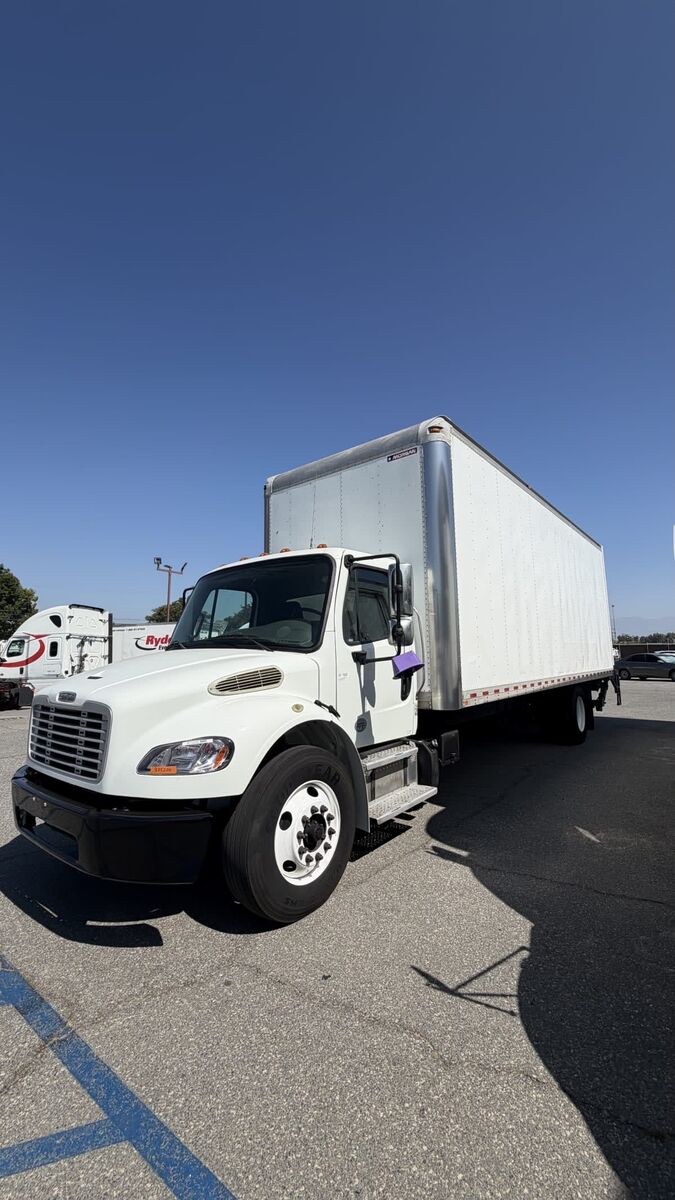 2019 FREIGHTLINER M2