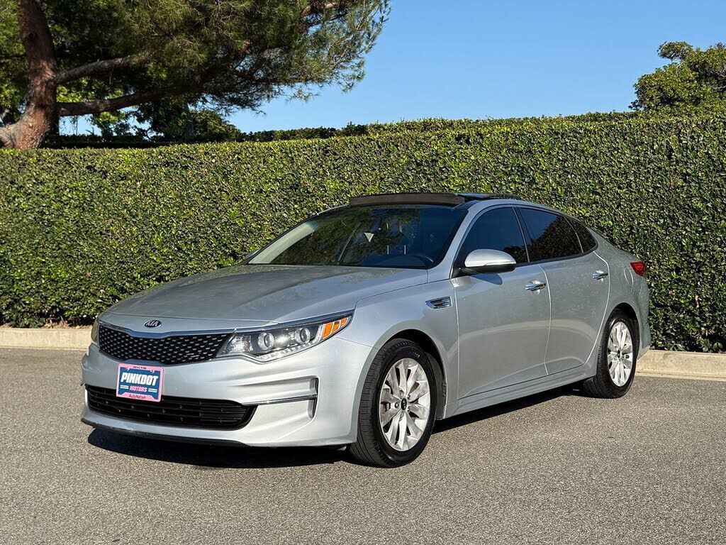 2017 KIA Optima