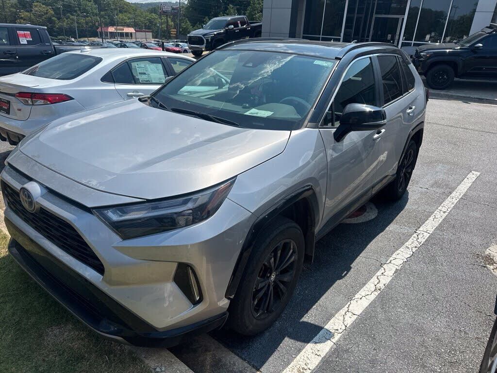 2024 TOYOTA RAV4