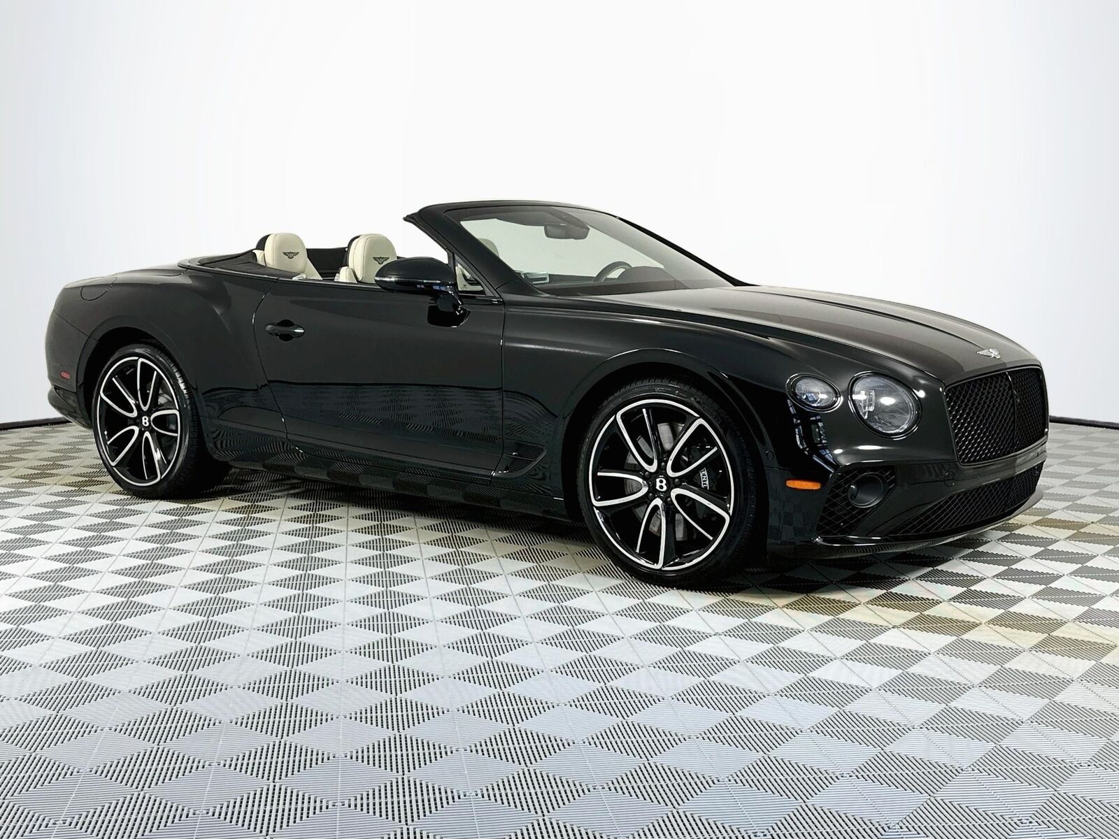 2024 BENTLEY Continental GTC