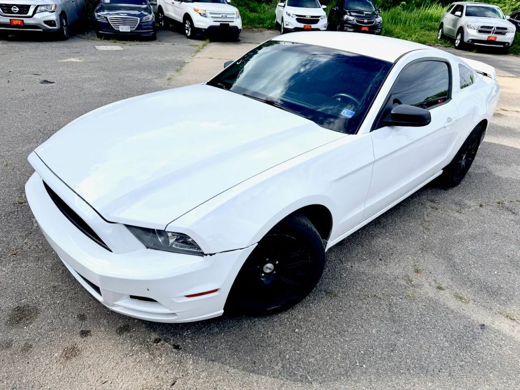 2014 FORD Mustang