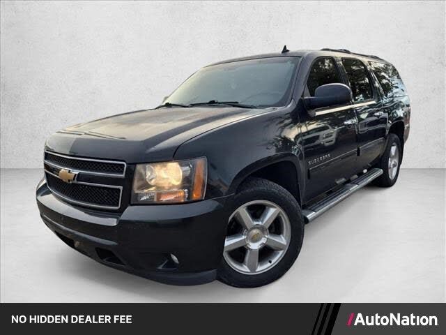 2013 CHEVROLET Suburban