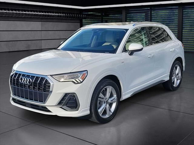 2023 AUDI Q3