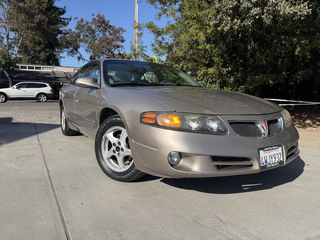 2002 PONTIAC Bonneville