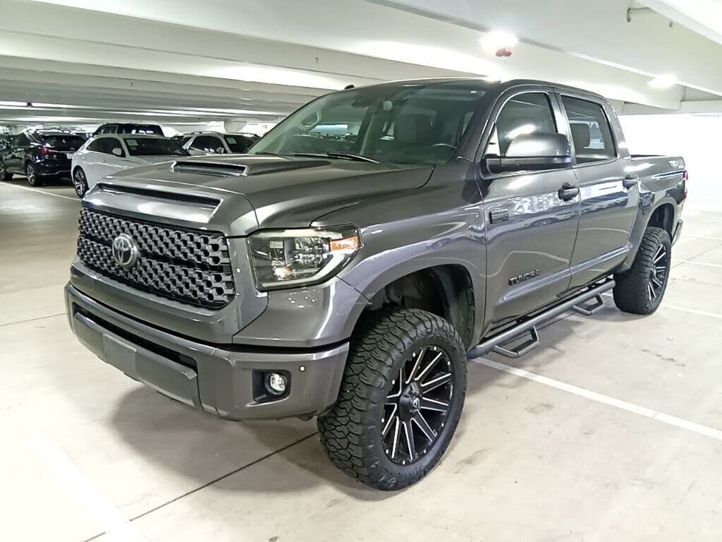 2019 TOYOTA Tundra