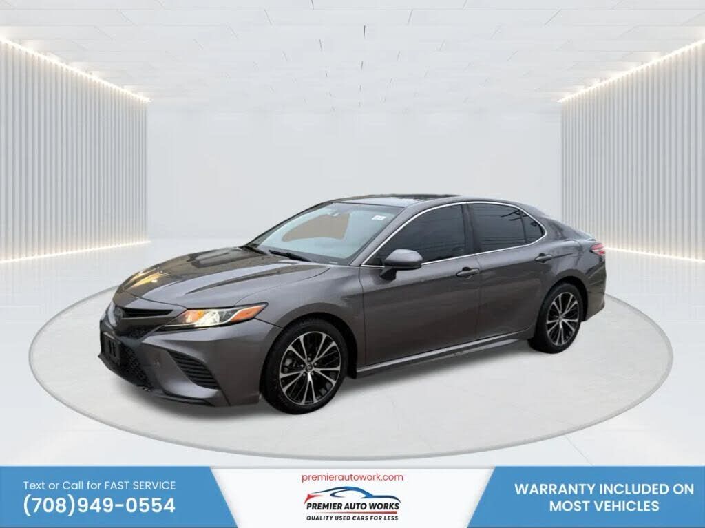 2018 TOYOTA Camry