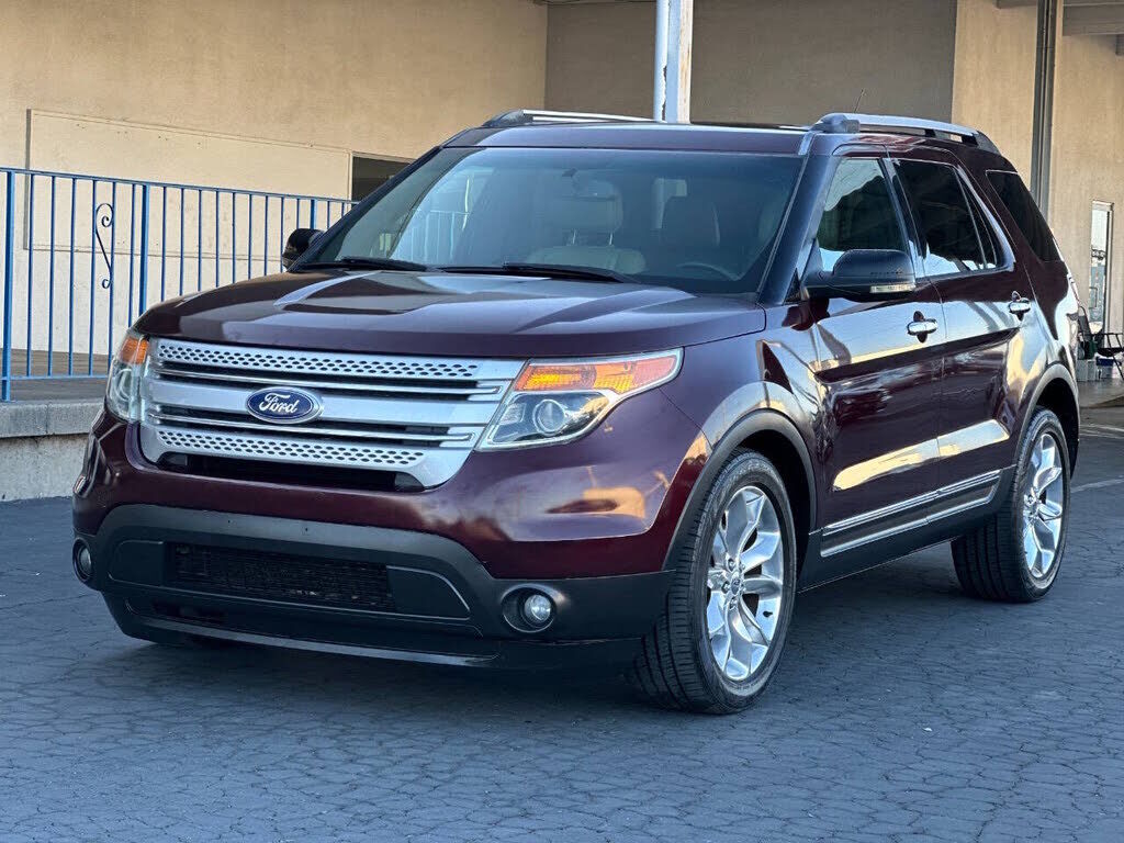 2011 FORD Explorer