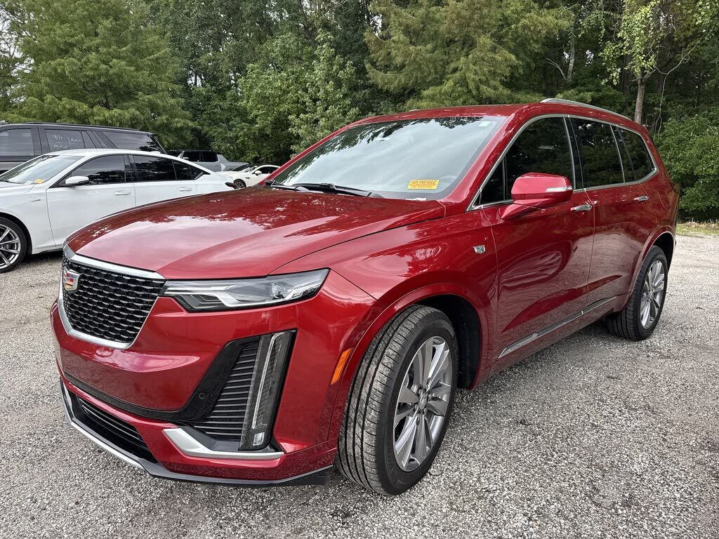 2025 CADILLAC XT6